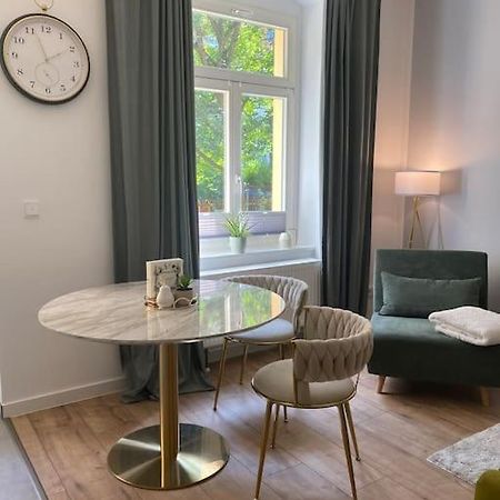 Modernes Apartment Mit Grosser Terrasse Dresden Eksteriør billede
