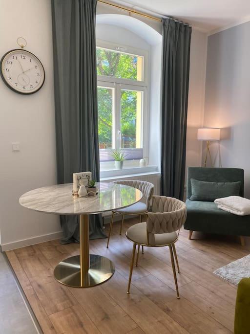Modernes Apartment Mit Grosser Terrasse Dresden Eksteriør billede